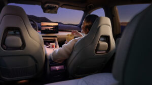 Khoang hành khách Zeekr 001